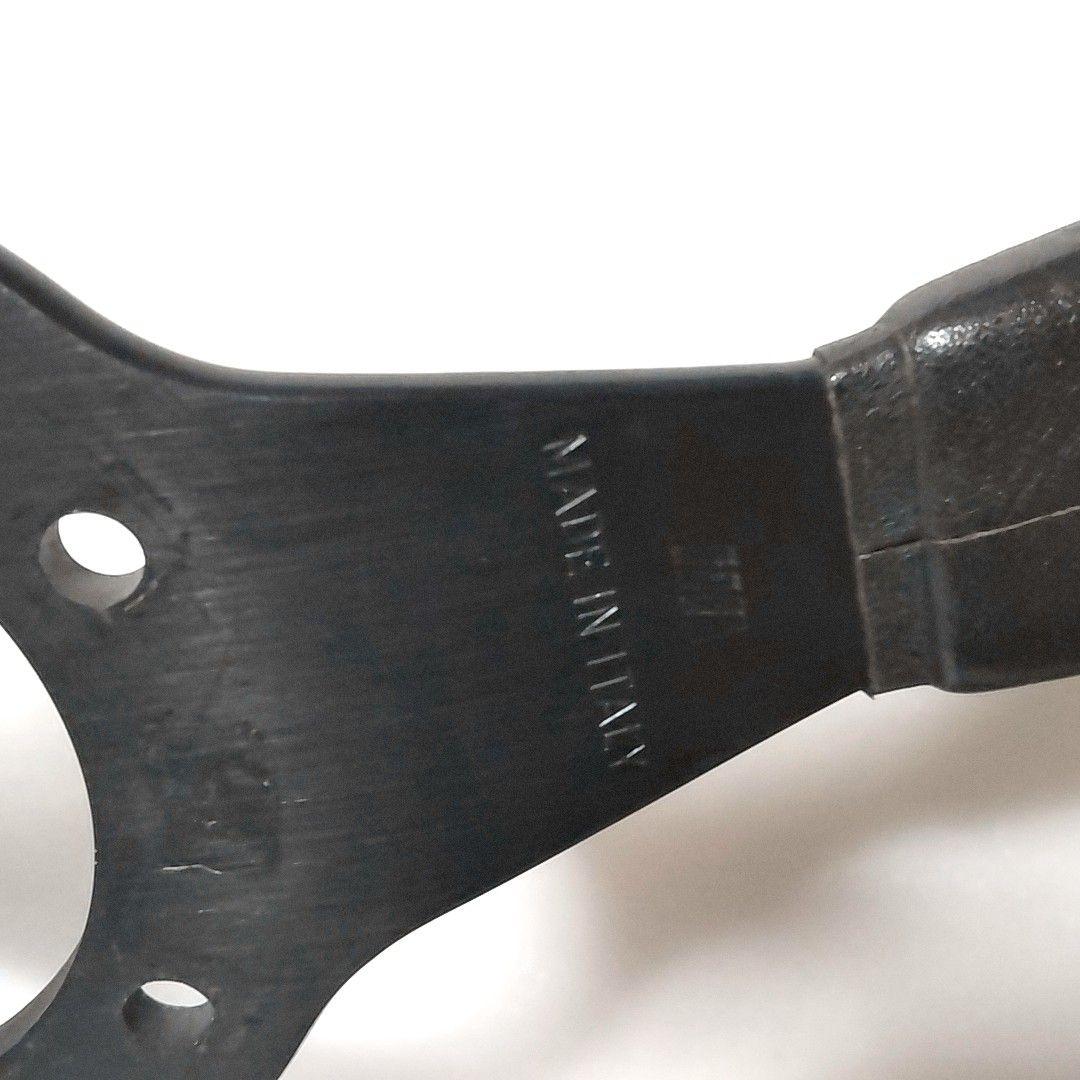 イタリア製 ステアリングホイール ハンドル