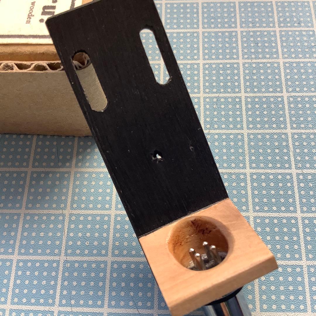 レコード音の追求　　ヘッドシェル(備長炭＋花梨、天然素材の手作り一点物)