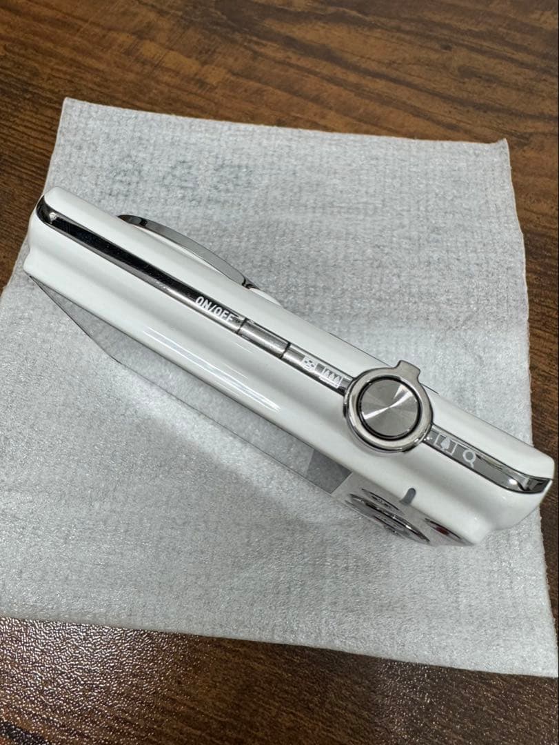 超美品 CASIO EXILIM EX-ZS35 ホワイト