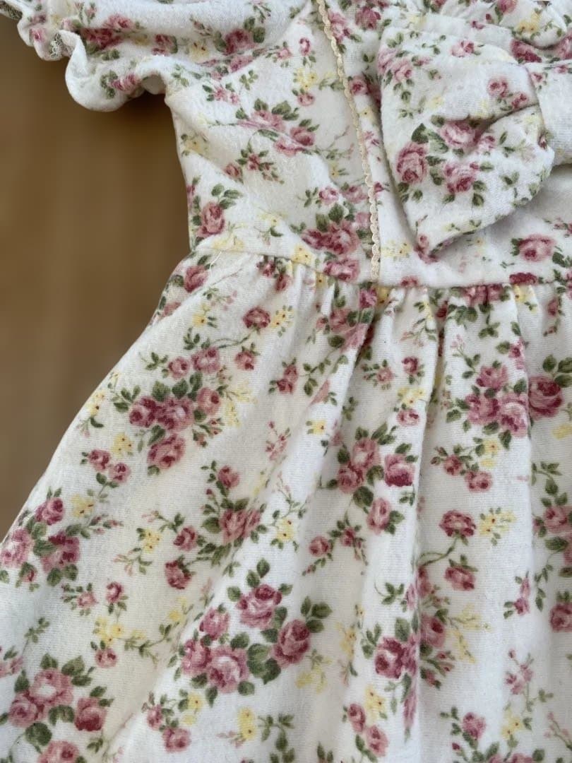 LIZ LISA リボン花柄オフショルワンピース ホワイト