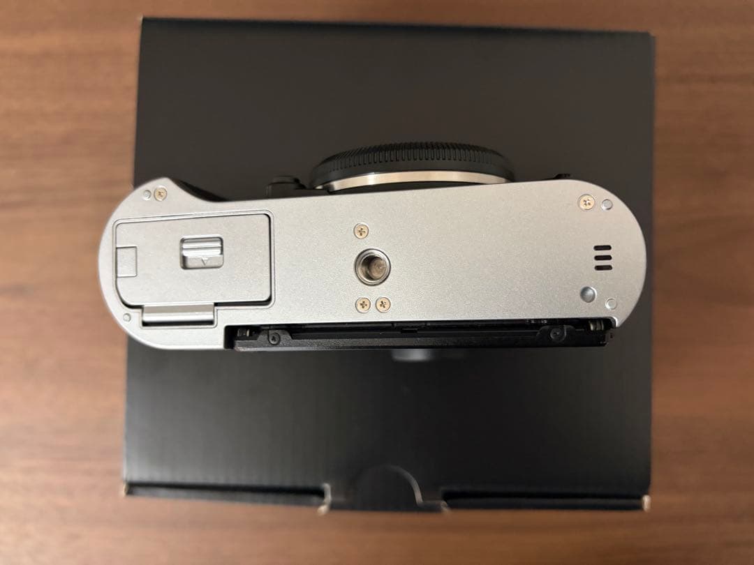 Fujifilm X-T50 本体 シルバー