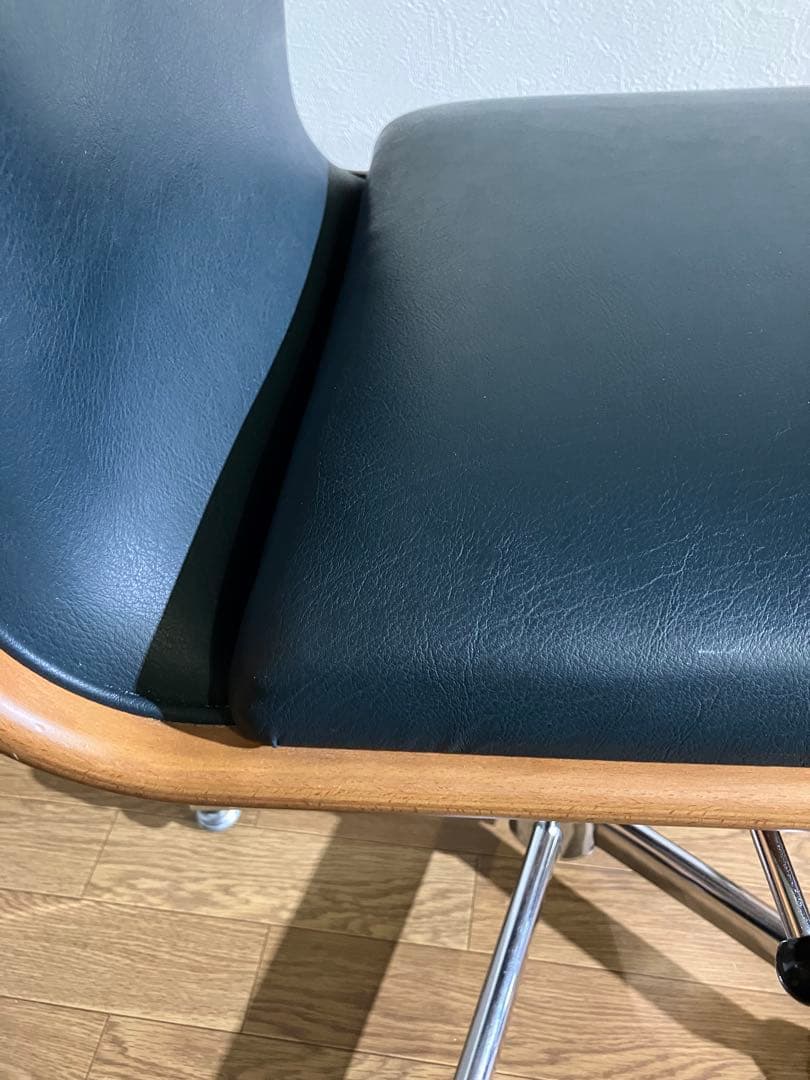 KARIMOKU カリモク家具 デスクチェア　キャスター　椅子 XS0261JS