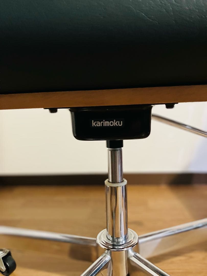 KARIMOKU カリモク家具 デスクチェア　キャスター　椅子 XS0261JS