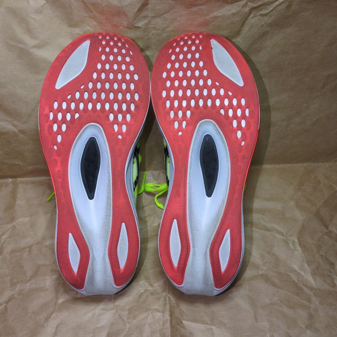 【気まぐれセール！】アシックス　マジックスピード4