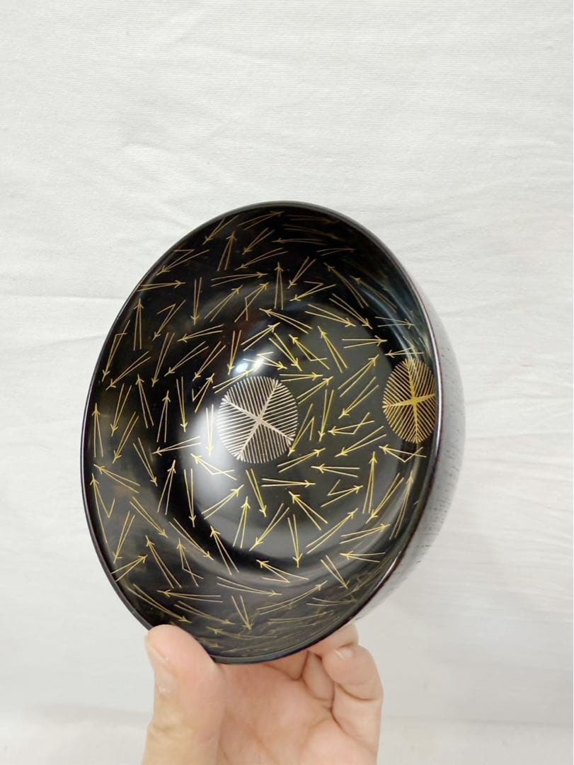 ほぼ未使用 懐石道具 木製黒塗 吸物椀 金彩松葉見返し蒔絵 木箱