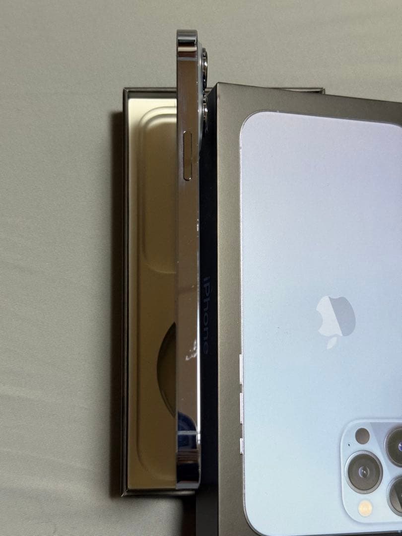 iPhone 13 ProMax シエラブルー 本体