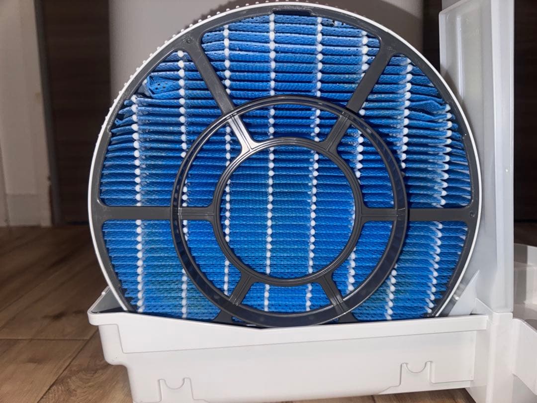 シャープ 加湿 空気清浄機 KC-R50-W