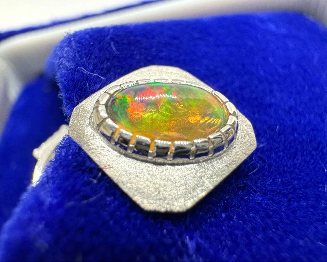 【美品★高級★希少】ファイヤーオパール　ネクタイピン　Pt900