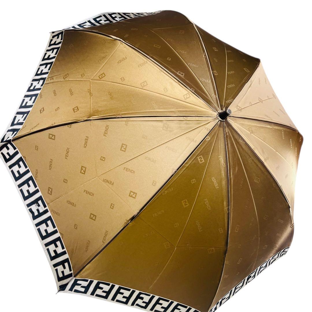 希少FENDI フェンディ 折りたたみ傘 ズッカ柄 ゴールド ムーンバット製