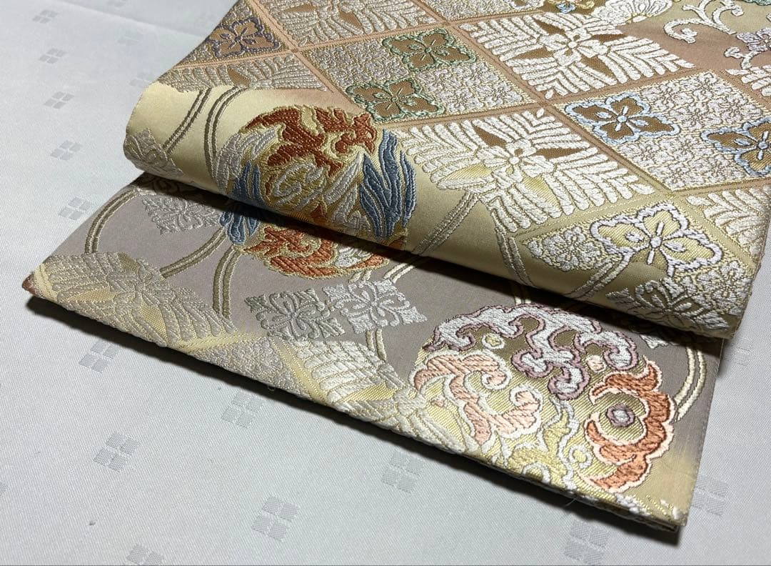 未使用品　和服帯　正絹　本唐織　吉祥文様　袋帯(六通) 帯封付