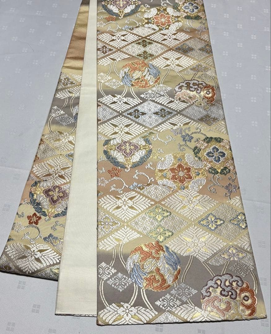 未使用品　和服帯　正絹　本唐織　吉祥文様　袋帯(六通) 帯封付