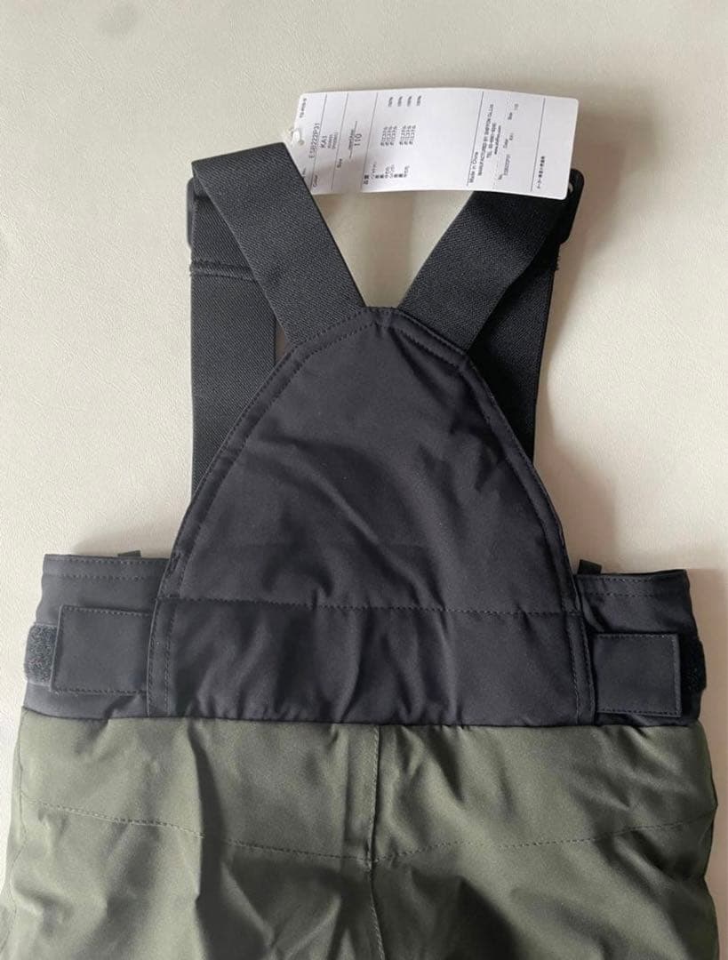 新品タグ付き未使用　phenix フェニックス　スキーウェア　110㎝　カーキ