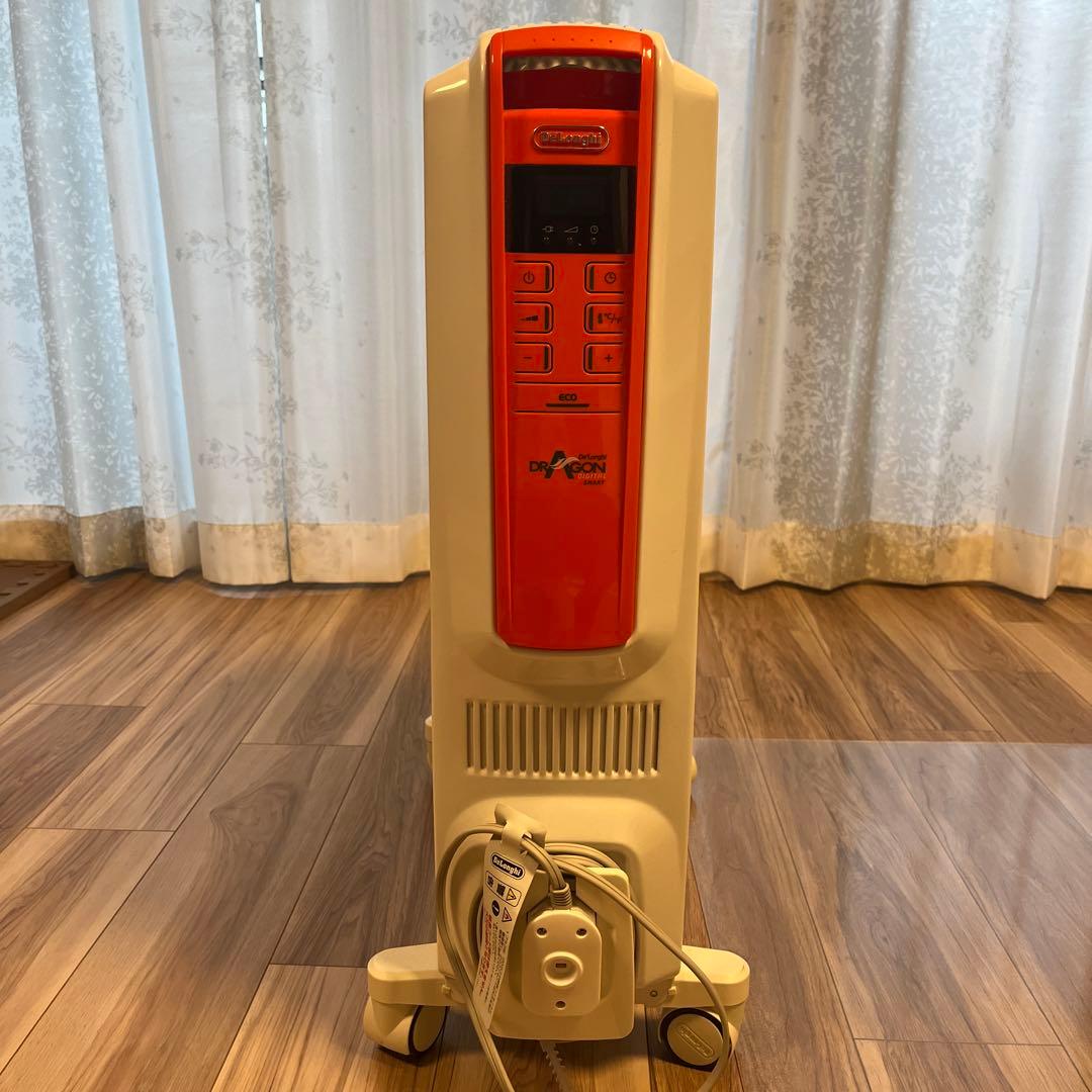 DeLonghi デロンギ　オイルヒーター　10畳