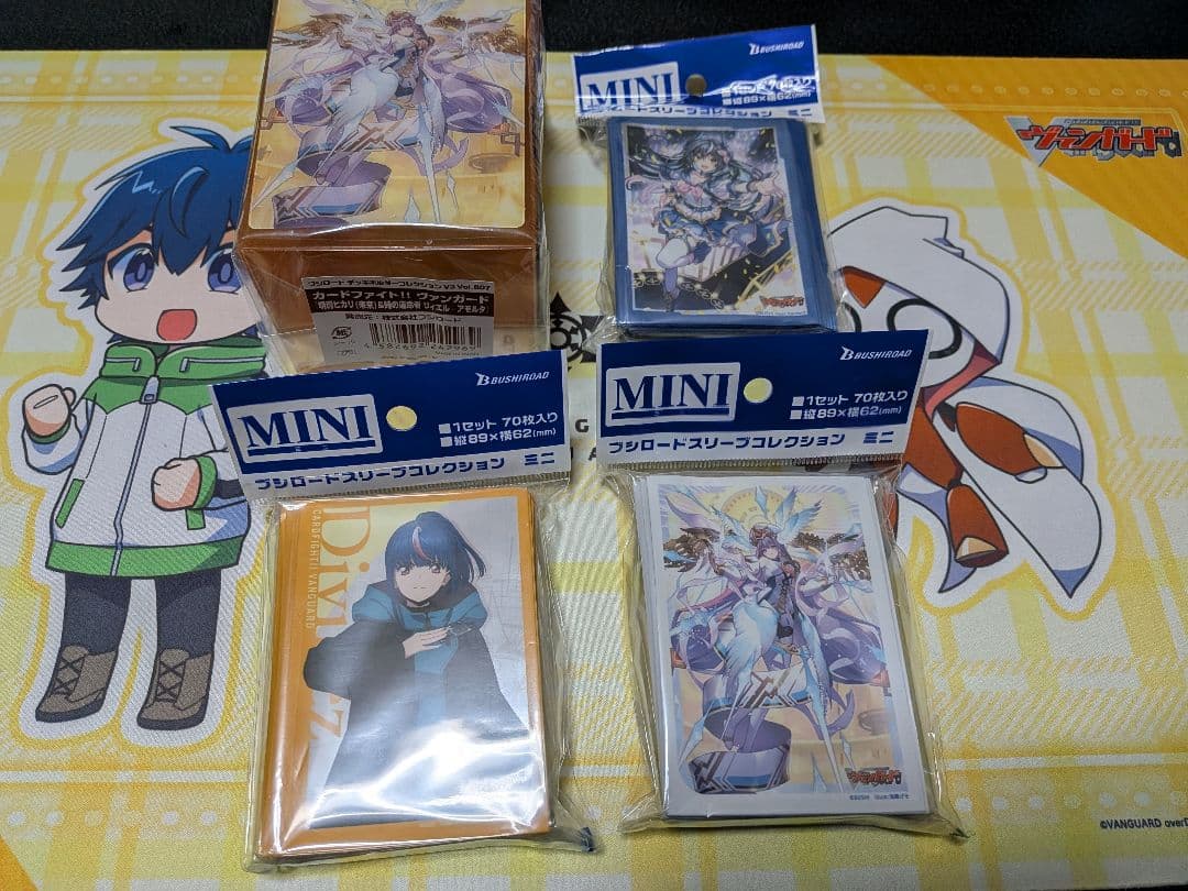 ヴァンガード リィエルアモルタ 明導ヒカリ クラリッサ スリーブ セット