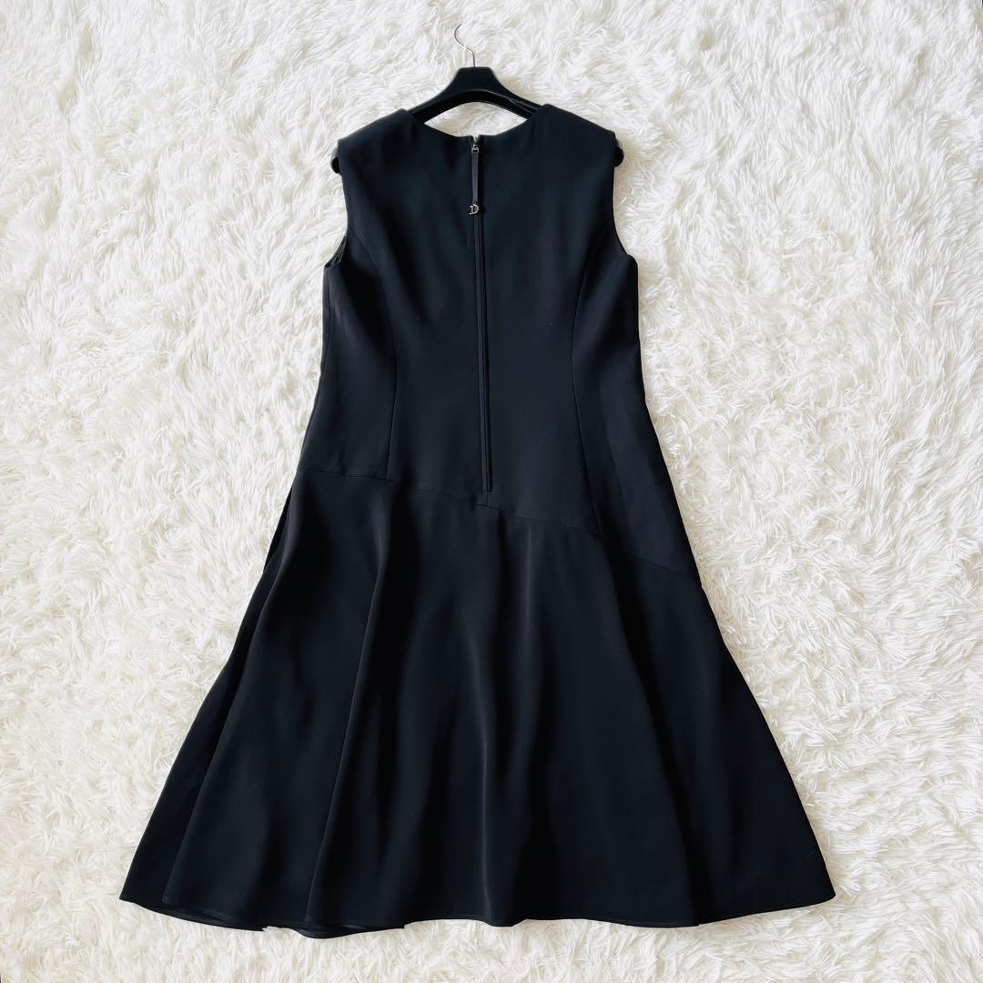 【新品タグ付き✨】フォクシー　ひざ丈ワンピース　クールエレガンス　42サイズ　黒