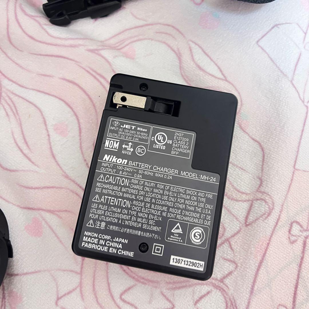 Nikon D5200 ダブルズームキット ブラック