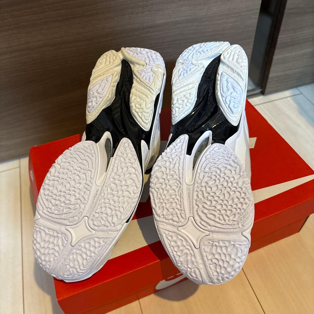 mizuno バレーボールシューズ 26cm ワイド ウェーブライトニングZ8