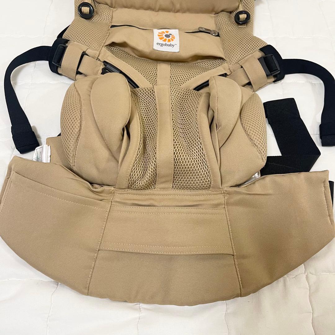 ergobaby OMNI360 エルゴベビー　オムニ360 ベージュ　メッシュ