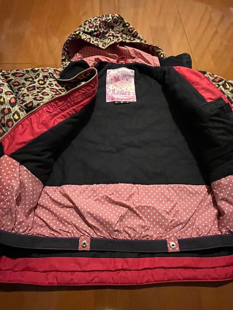 裏田⭐︎kissmark ヒョウ柄ジャケット S、ROXY ピンクパンツ M