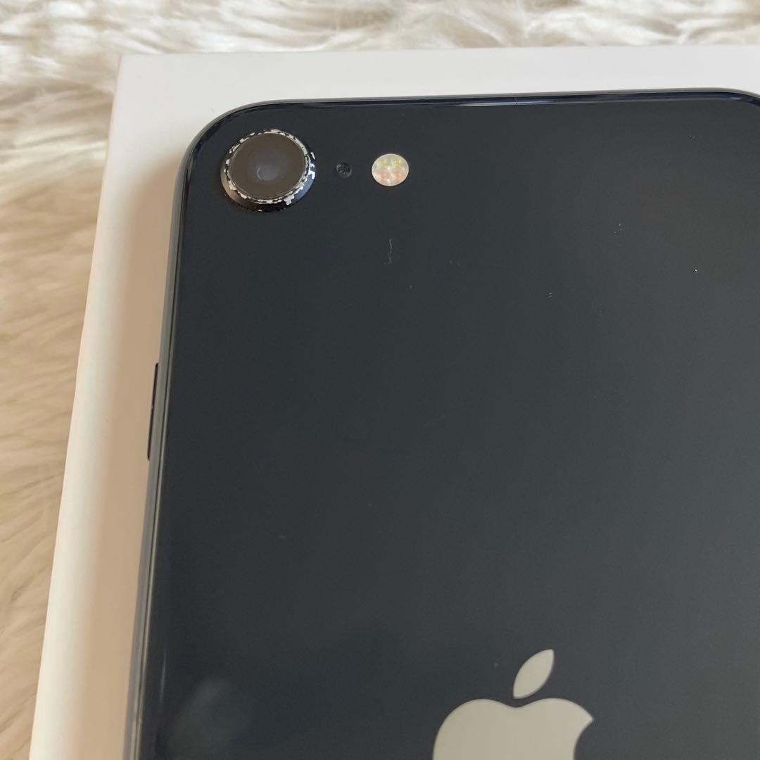 【美品】iPhone SE3 64GB SIMフリー 【即発送】 【付属品】