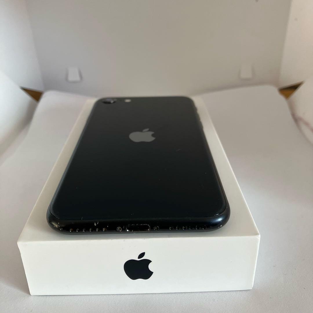 【美品】iPhone SE3 64GB SIMフリー 【即発送】 【付属品】