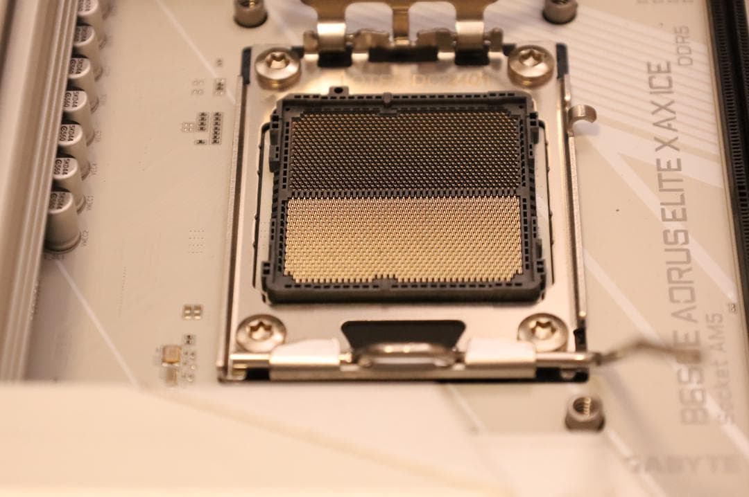 【ジャンク】B650E AORUS ELITE AX ICE マザーボード