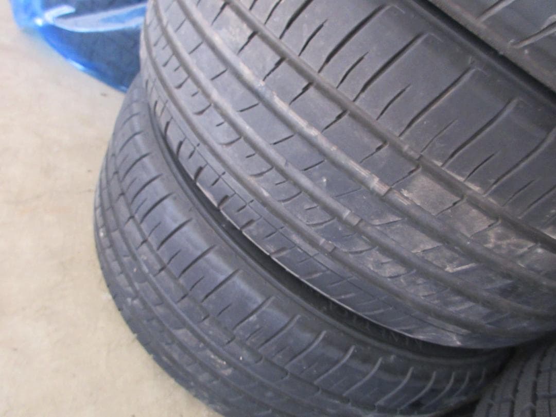 レクサス　GS　GS450h　純正　ホイール　１８インチ　４本　タイヤ付き