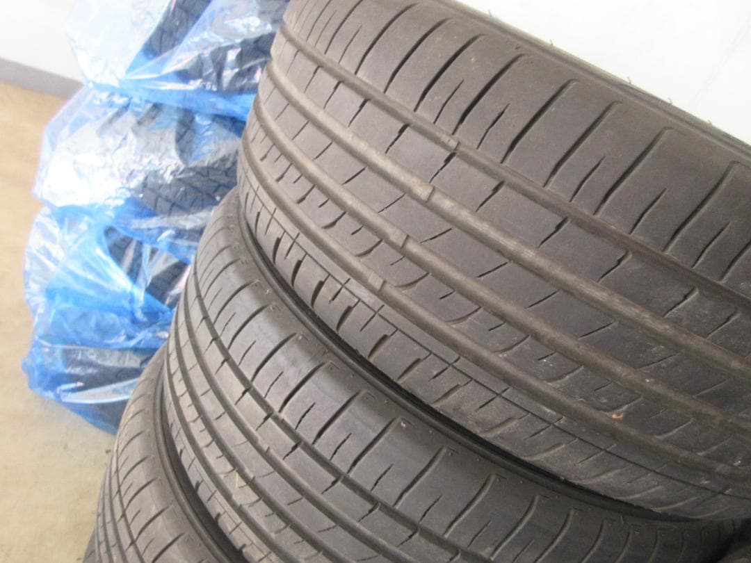 レクサス　GS　GS450h　純正　ホイール　１８インチ　４本　タイヤ付き