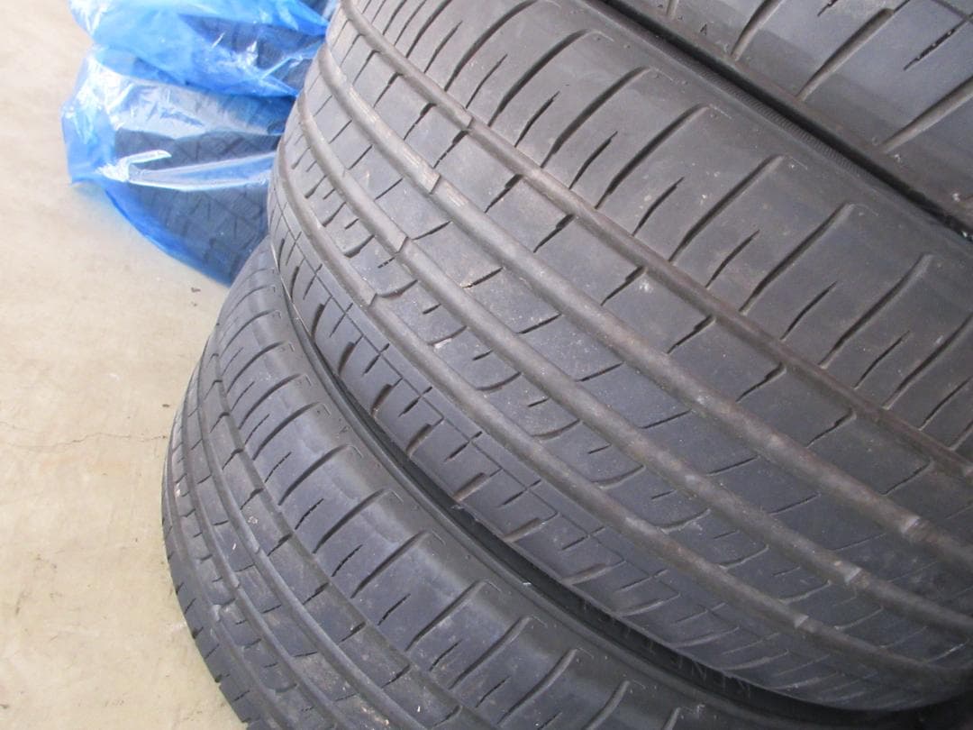 レクサス　GS　GS450h　純正　ホイール　１８インチ　４本　タイヤ付き