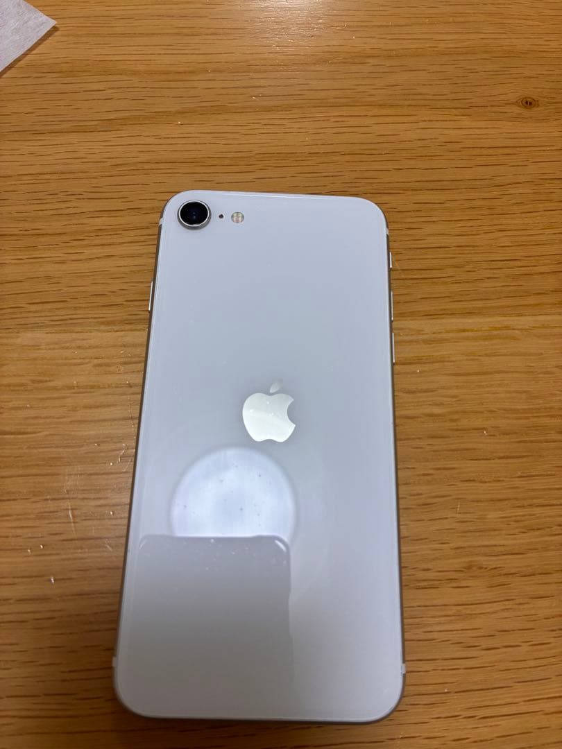 iPhone SE第2世代 64GB 白 ホームボタン故障 イヤホン未使用 箱有