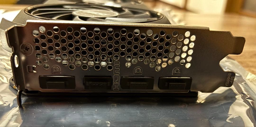 グラフィックボード・グラボ・ビデオカード MSI GEFORCE RTX 4060 VENTUS 2X BLACK 8G