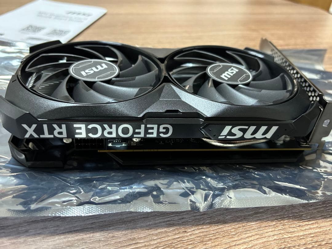 グラフィックボード・グラボ・ビデオカード MSI GEFORCE RTX 4060 VENTUS 2X BLACK 8G