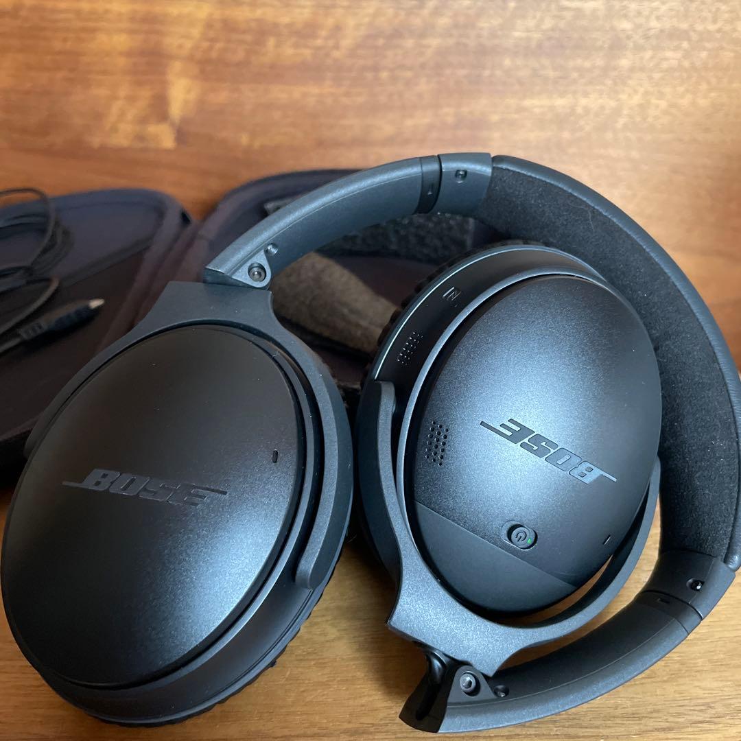 美品 Bose QuietComfort 35 ヘッドホン