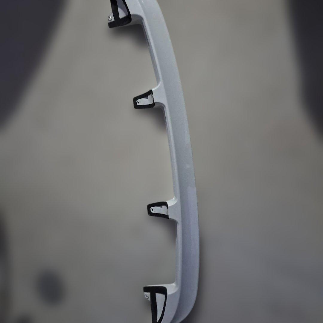 デリカD5 純正リアウィングホワイト前期