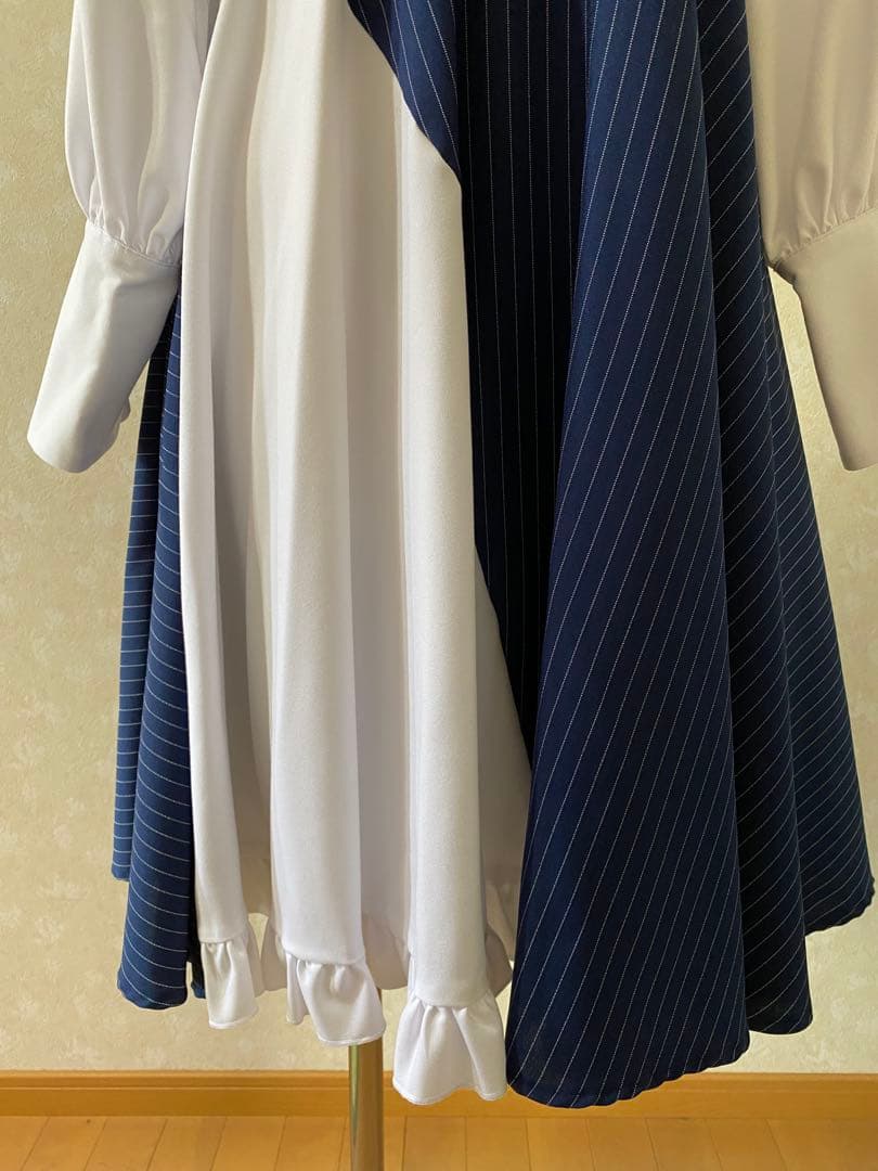 あ*い様 Favorite 猫目トヲルコラボ 長袖ワンピース ストライプ ミディ