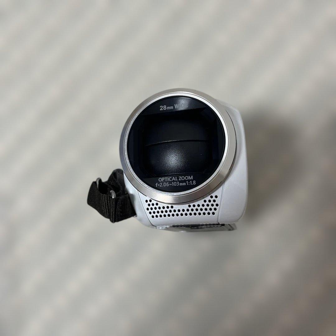 美品❗️panasonic パナソニック HC-V520M ビデオカメラ 白