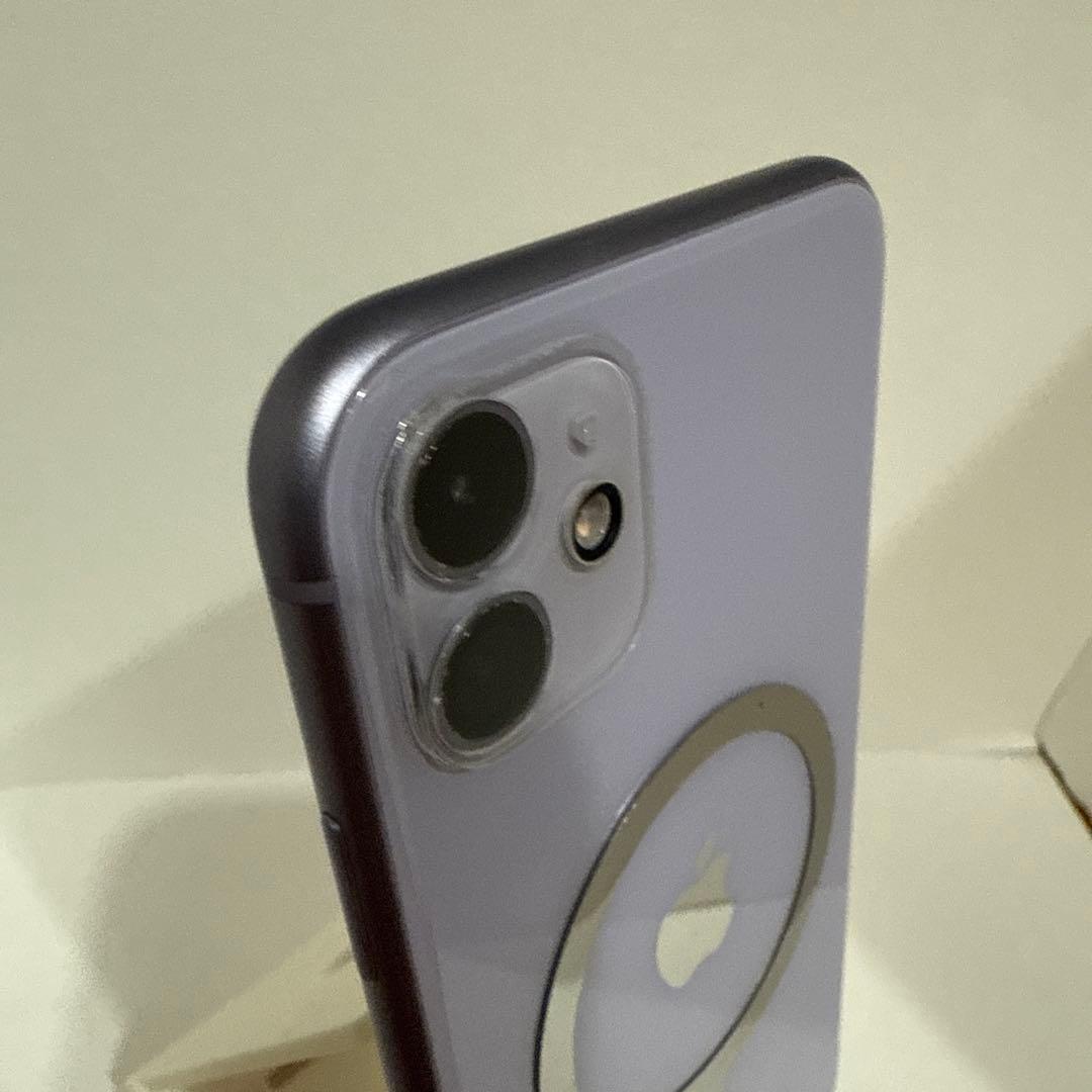 スマートフォン本体 iPhone11 64GB iOS26 beta