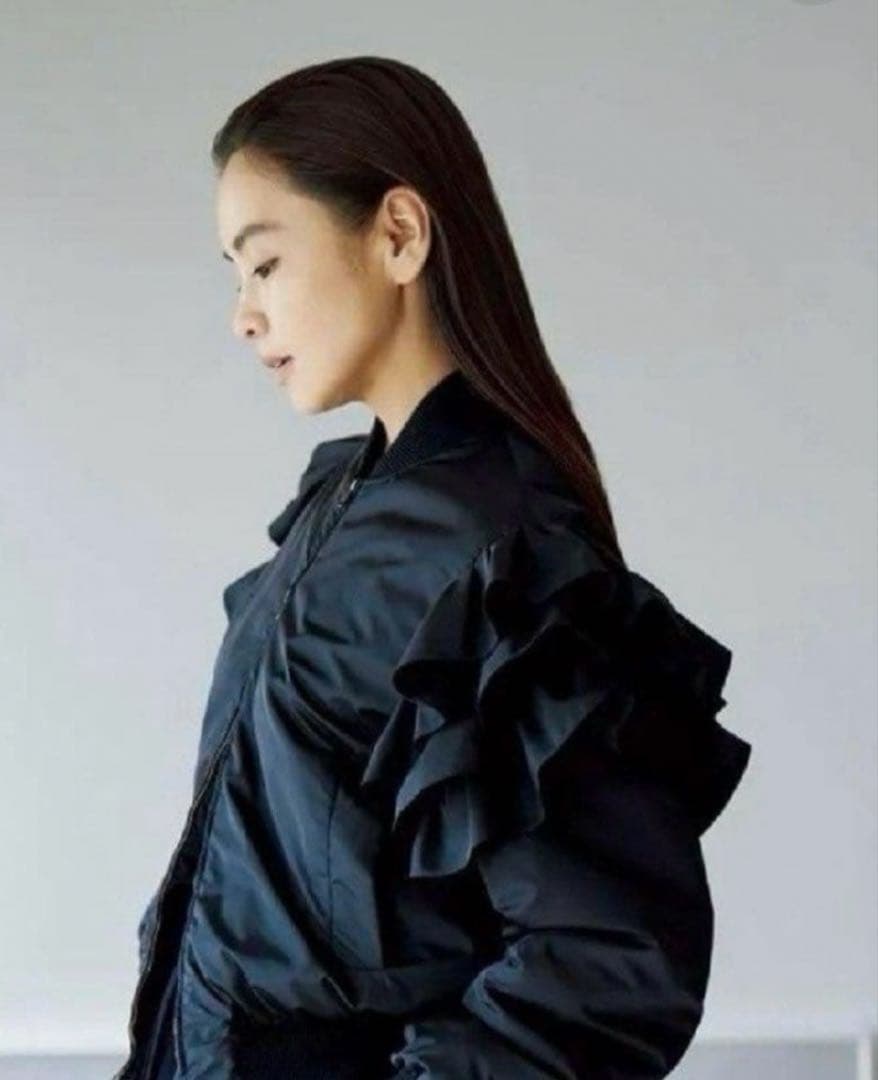 maxmara 2020AW ランウェイ　タキマキ愛用フリルジャケット