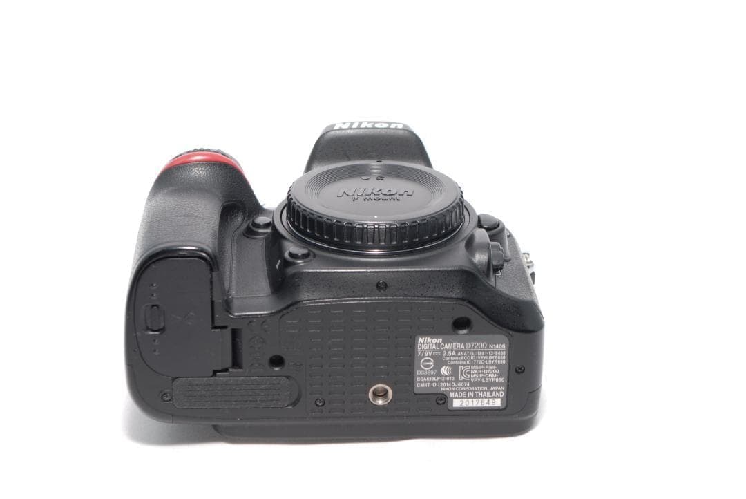 ✨Nikon D7200✨ダブルレンズ✨超望遠300mm✨高速連写✨一眼レフ