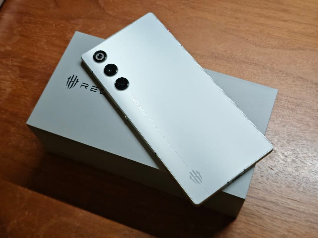 nubia REDMAGIC 10 Air 12GB/256GB simフリー