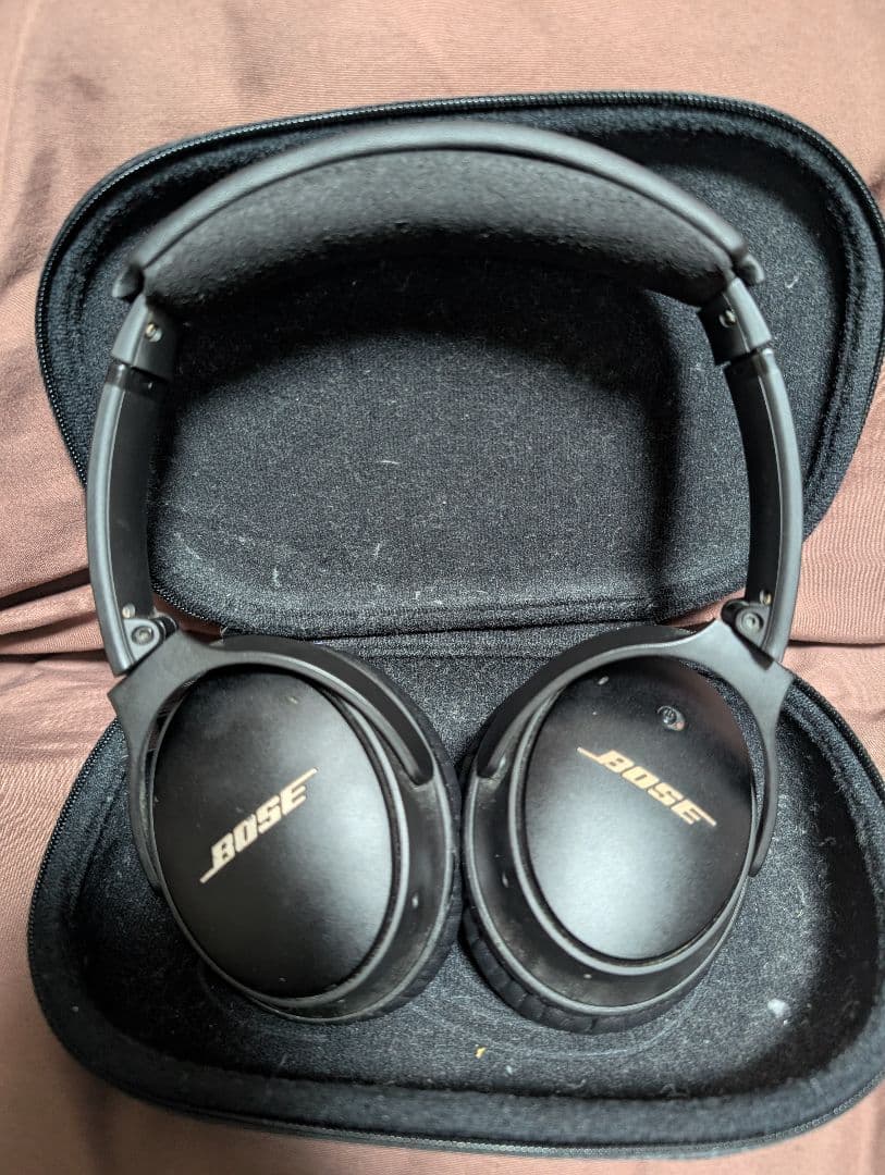 BOSE LIMITED EDITION ヘッドホン QC35II ケース付き