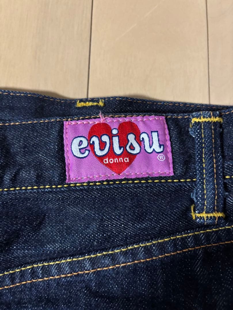 evisu ハート刺繍ミニスカート