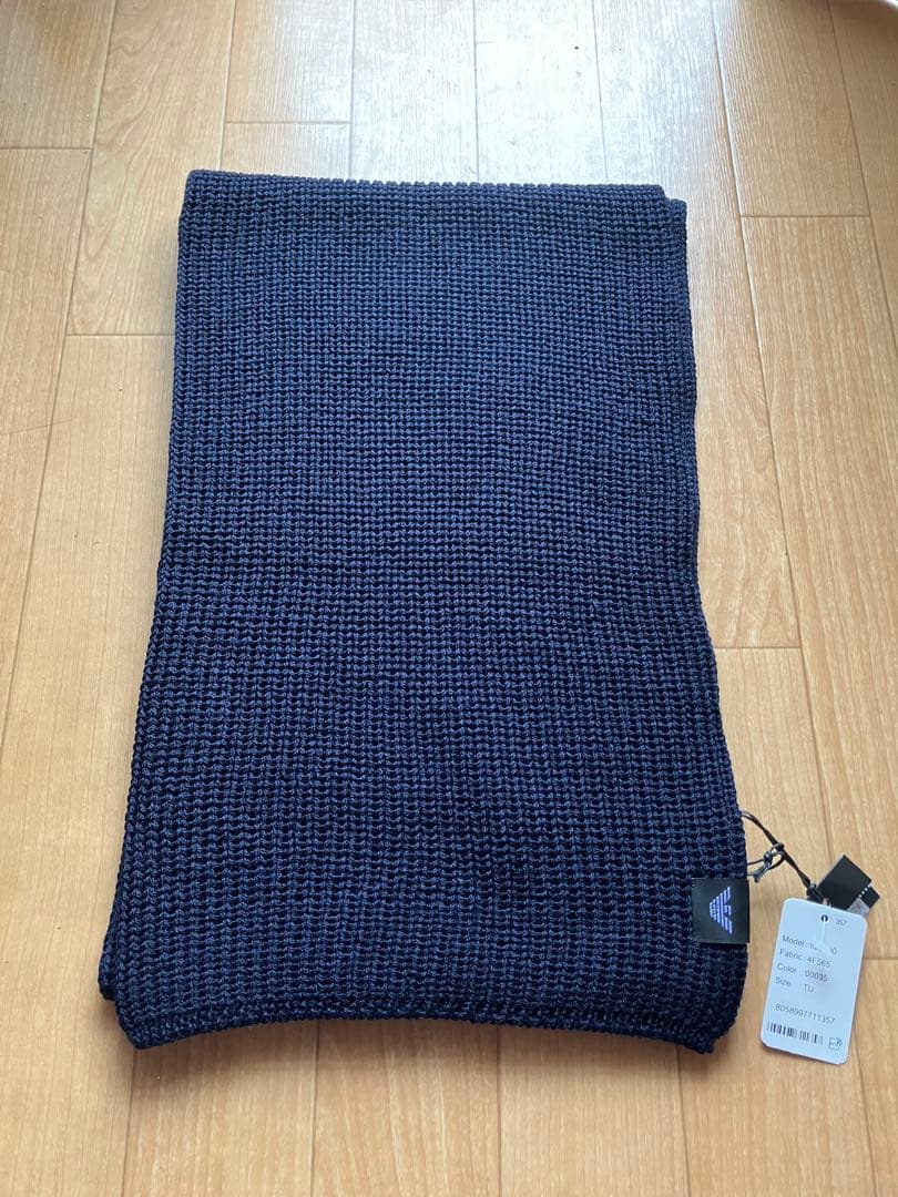 新品タグ付　エンポリオアルマーニ　EMPORIO ARMANI ウールマフラー