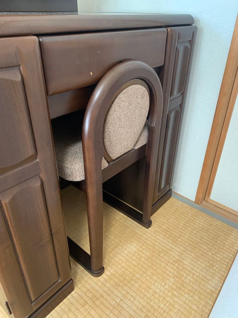 三面鏡ドレッサー