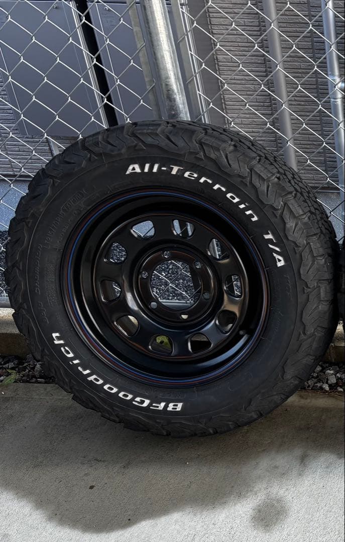 1本のみBFGoodrich All-Terrain T/A 215/70R16