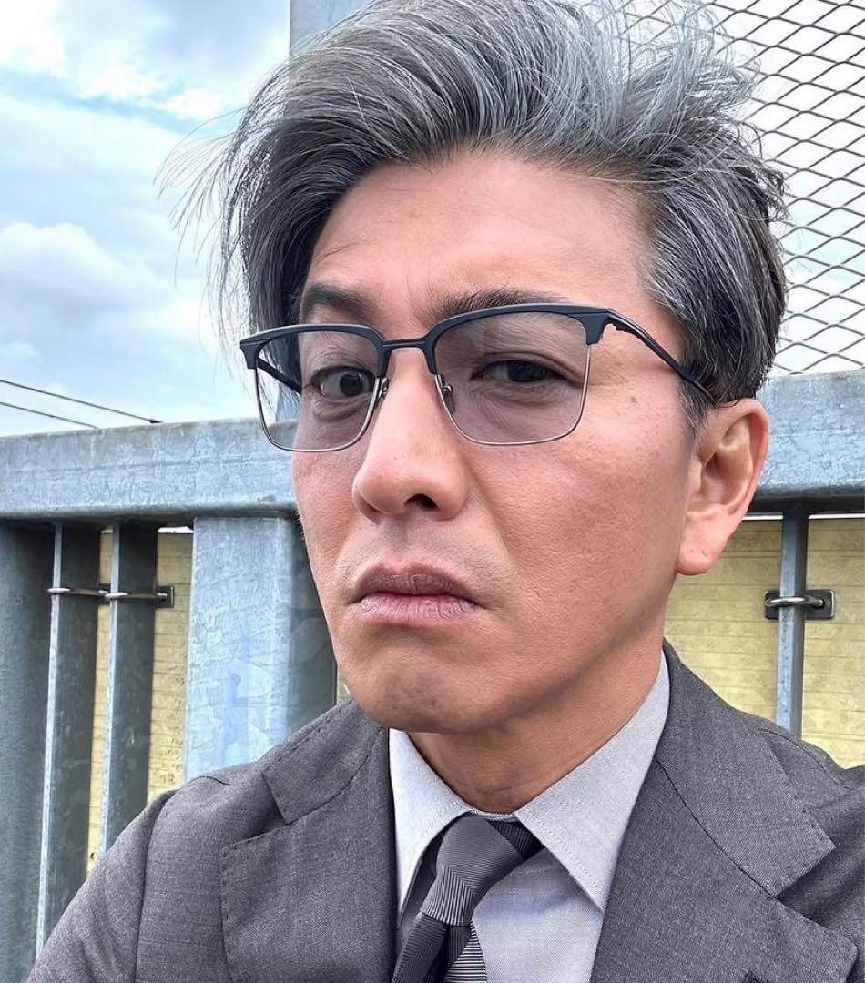 卒業おめでとう。木村拓哉　教場Requiem MASUNAGA サングラス