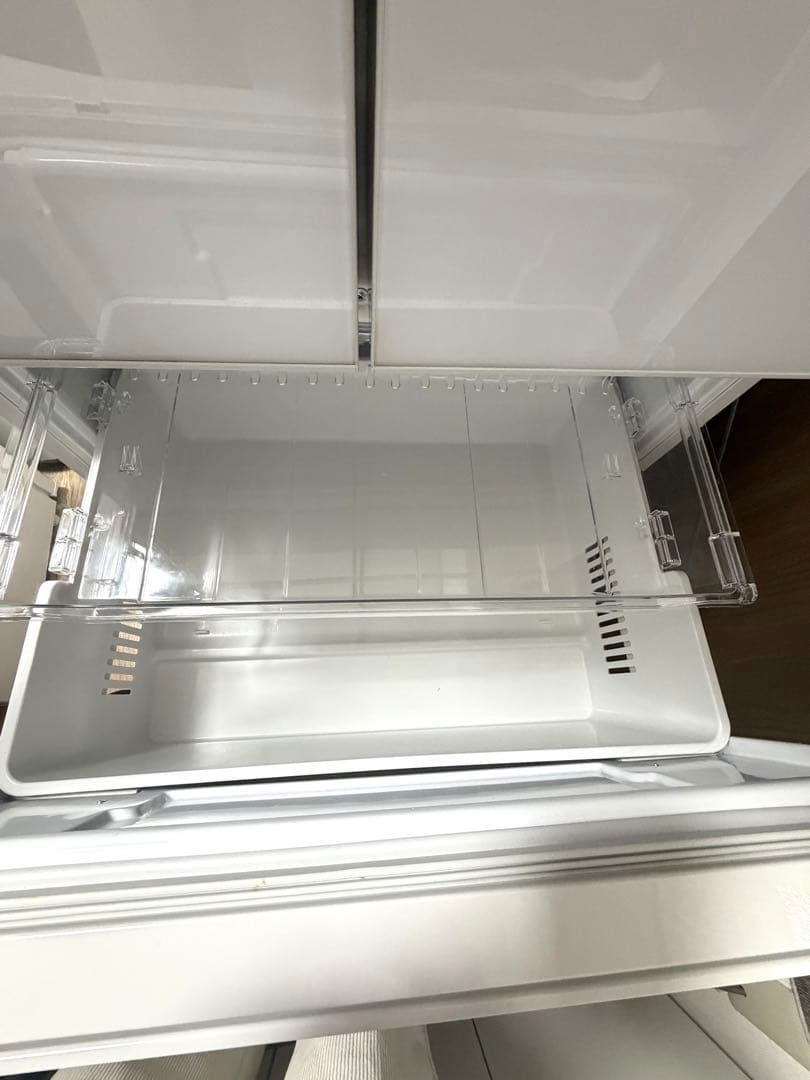 日立 ホワイト 冷蔵庫 LED照明付き