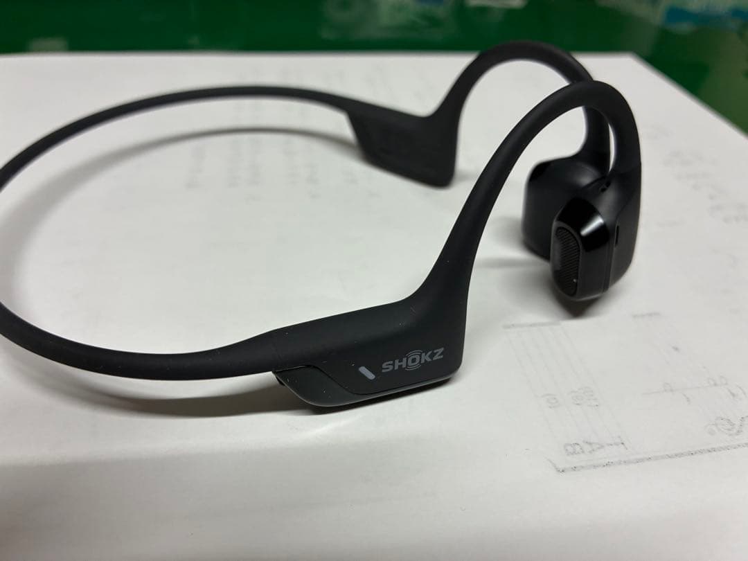 SHOKZ OPENRUN PRO 2 骨伝導イヤホン ブラック