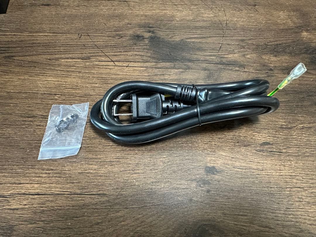 MSI MPG A1000G PCIE5 (80+ gold)　電源ユニット