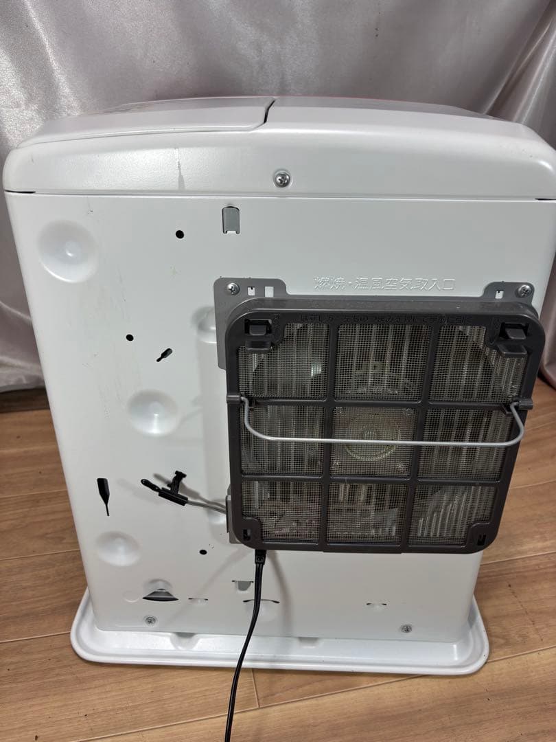 菅031 整備済　使用少　ダイニチファンヒーター　FW-3320KEE8